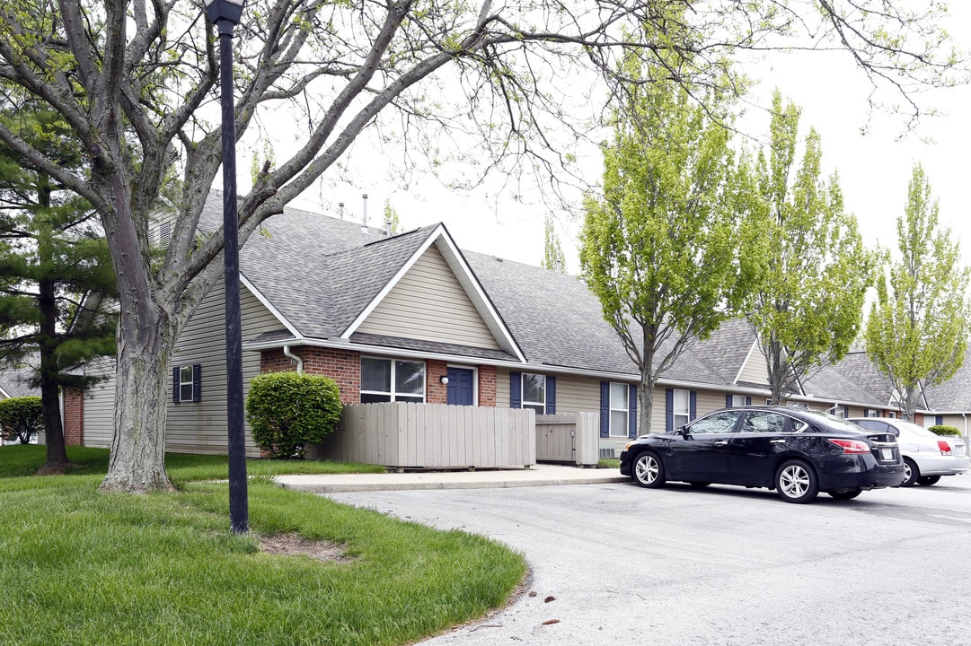 814 Fox Run Rd in Findlay, OH - Building Photo