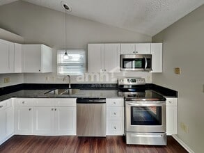 2877 Brown Deer Ct in Pickerington, OH - Building Photo - Building Photo