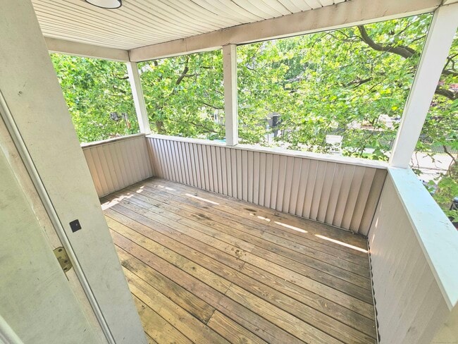 483 Ferry St in New Haven, CT - Building Photo - Building Photo