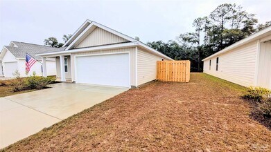 5396 Horizons Edge Ln in Milton, FL - Building Photo - Building Photo