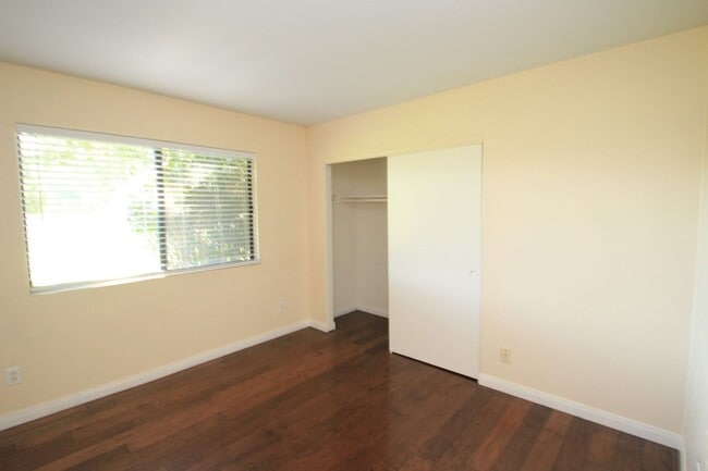 587 Doyle Ln in Ventura, CA - Building Photo - Building Photo