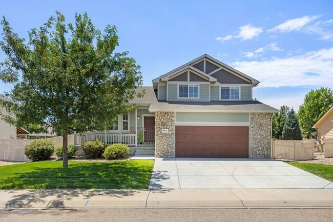 property at 9817 Buffalo St