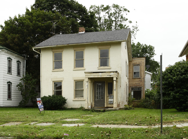 116 Seminary St in Norwalk, OH - Building Photo - Building Photo