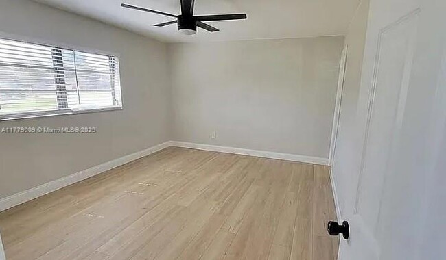 property at 1040 SW 30th Ave
