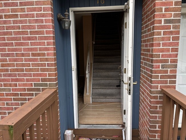 7925 Ridge Ave in Philadelphia, PA - Building Photo - Building Photo