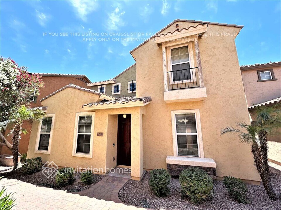 7132 S 48th Glen in Phoenix, AZ - Building Photo