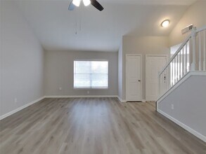 19923 Timber Forest Dr in Humble, TX - Building Photo - Building Photo