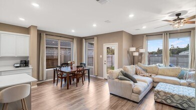 22664 Hackberry Leaf Dr in New Caney, TX - Building Photo - Building Photo