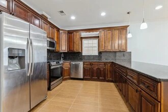 262 North St, Unit 2A in Jersey City, NJ - Building Photo - Building Photo