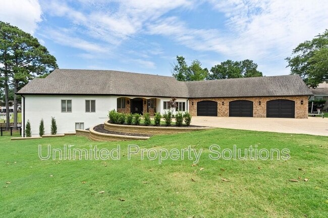 property at 304 Gull Rd