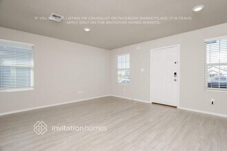 7310 Alcazar Gate in San Antonio, TX - Building Photo - Building Photo