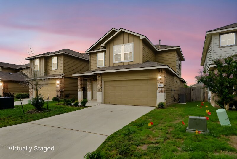 4831 Nueces Path in San Antonio, TX - Building Photo