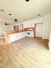 2918 Beacon Grove St in Spring, TX - Foto de edificio - Building Photo