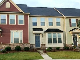 3323 Major Samuals Way in Charlotte, NC - Building Photo