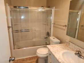 1563 Valle Vista Ave in Vallejo, CA - Building Photo - Building Photo