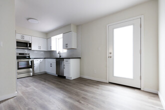 85 W Willetta St, Unit 4 in Phoenix, AZ - Building Photo - Building Photo