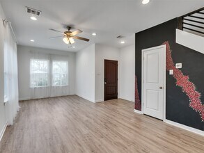 3536 Rebecca St in Houston, TX - Building Photo - Building Photo