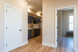 4535 Commonwealth St in Detroit, MI - Foto de edificio - Building Photo