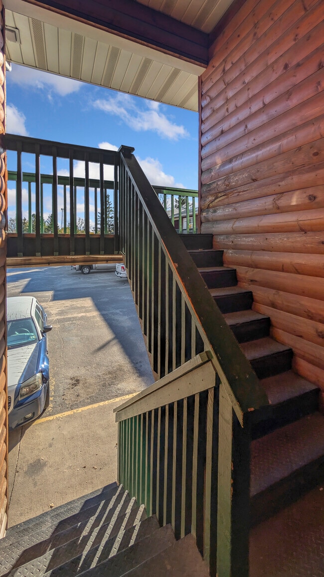 North Valley Apartments in Alexandria, MN - Building Photo - Building Photo