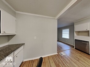 152 Robin Hood Dr in Newnan, GA - Building Photo - Building Photo