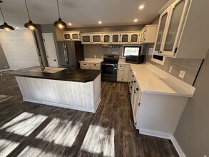 2004 1st Ave S in Great Falls, MT - Building Photo - Building Photo