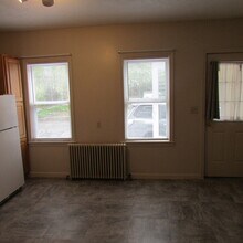25 Greystone St in Quincy, MA - Building Photo - Building Photo