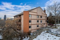 420 3 St NE in Calgary, AB - Building Photo - Building Photo