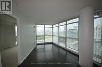 231-1231 Fort York Blvd in Toronto, ON - Building Photo - Building Photo