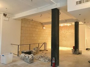 113-115 E 18th St in New York, NY - Building Photo - Building Photo