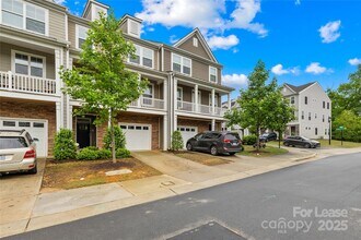 2321 Creekmere Ln in Charlotte, NC - Building Photo - Building Photo