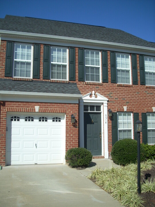 9514 Meredith Creek Ln in Glen Allen, VA - Building Photo