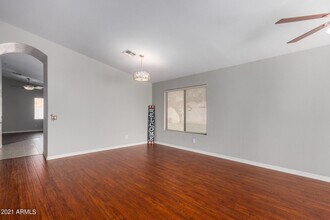 12328 W Medlock Dr in Litchfield Park, AZ - Building Photo - Building Photo