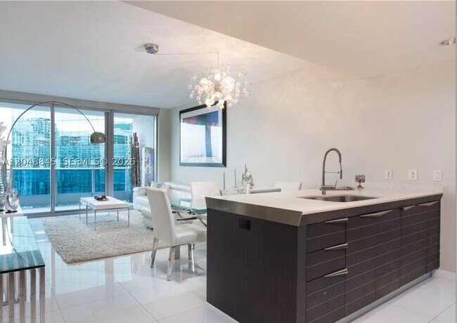 property at 200 Biscayne Blvd Way