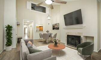 4900 Floyd St in Houston, TX - Building Photo