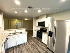 18739 N Lyford Dr in Katy, TX - Building Photo - Building Photo