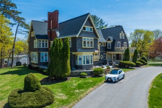 22 Hidden Rd in Andover, MA - Building Photo - Building Photo