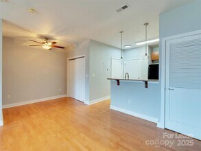 630 Calvert St in Charlotte, NC - Building Photo - Building Photo