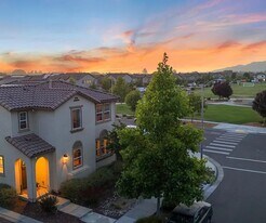 5401 Kaitlyn Pl in Rohnert Park, CA - Building Photo