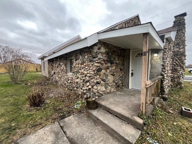 property at 1301 E 6th St