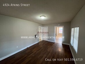4924 Atkins St in North Little Rock, AR - Building Photo - Building Photo