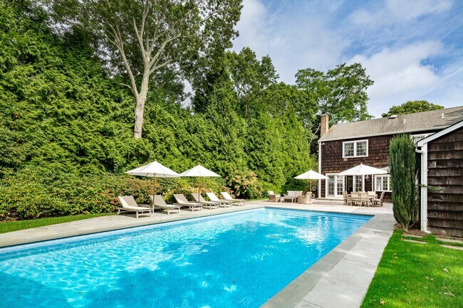 property at 49 W Gate Rd