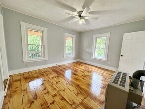 15 Old Leominster Rd in Fitchburg, MA - Building Photo - Building Photo