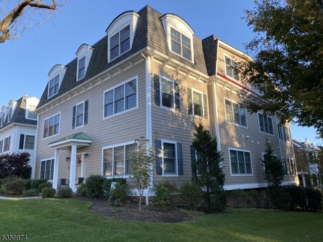 property at 25 Ridgedale Ave