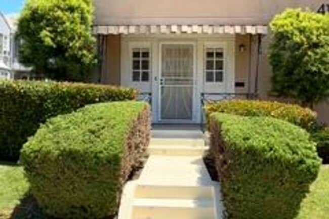 property at 420 Veteran Ave