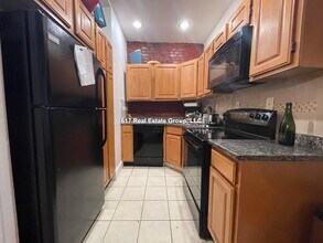 1122 Commonwealth Ave in Boston, MA - Foto de edificio - Building Photo