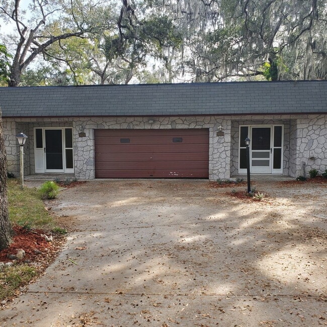 property at 5624 Delaware Ave
