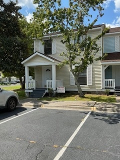 property at 912 Pineland Ave