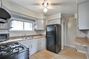 905 Chestnut St in Coraopolis, PA - Building Photo - Building Photo
