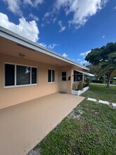 2585 NE 11th Ct, Unit Joe carrier in Pompano Beach, FL - Building Photo - Building Photo