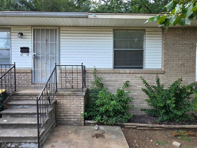 2112 Virginia Dr